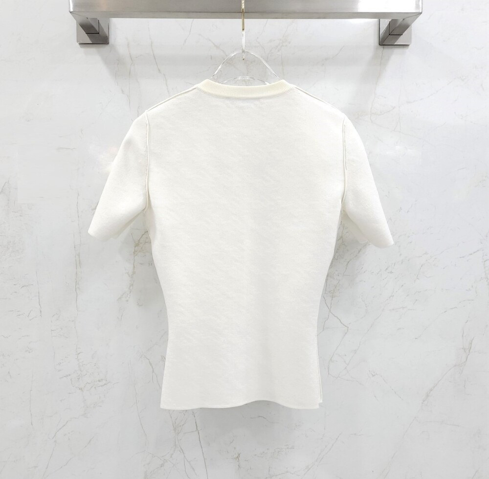 [럭스유] 34 / 펜디 화이트 비스코스 리버서블 니트