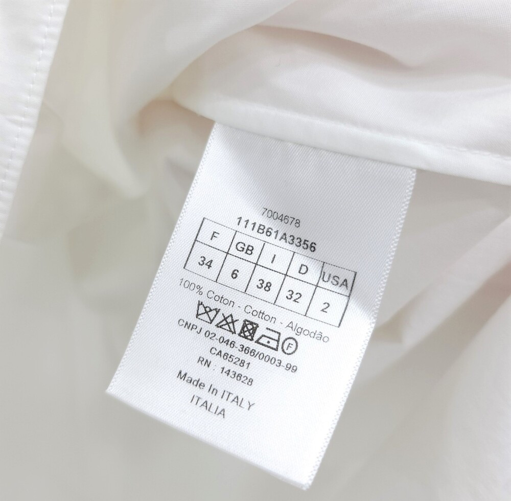 [럭스유] 34 / 디올 크롭 버튼 업 블라우스 111B61A3356