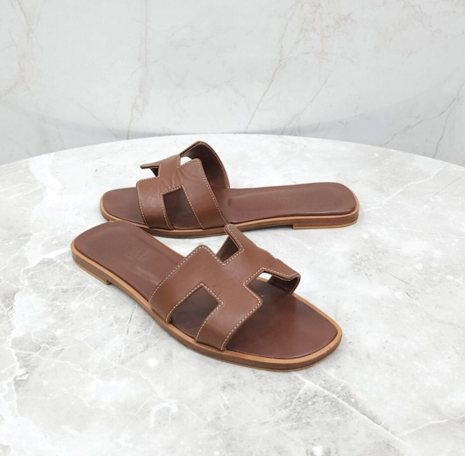 [럭스유] 37 / 에르메스 골드 오란 샌들 슬리퍼 H021056Z