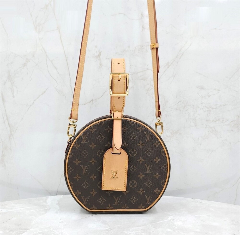 [럭스유] 루이비통 쁘띠뜨 부아뜨 샤포 크로스백 M43514