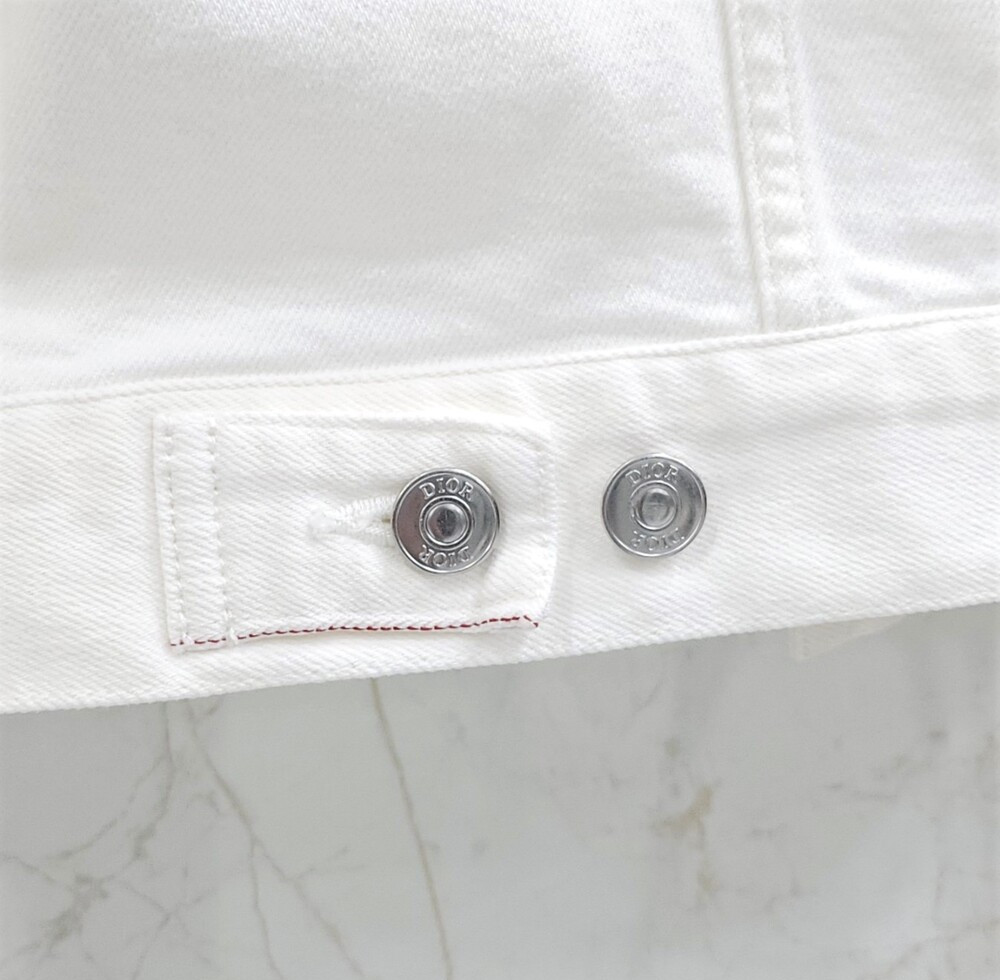 [럭스유] 52 / 디올 알렉스폭스턴 화이트 백로고 데님 자켓 013D483AY979