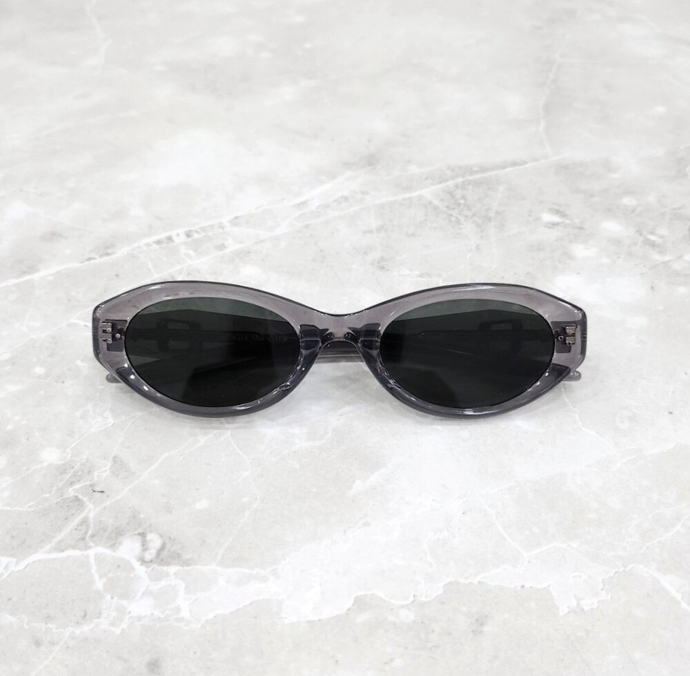 [럭스유] 젠틀몬스터 뱀프 GC12 선글라스 그레이 GQHYEV73KXYT