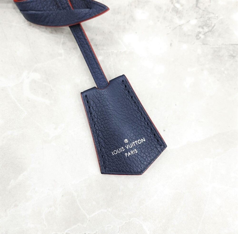 [럭스유] 루이비통 락미 데이 마린루즈 토트 숄더백 M53645