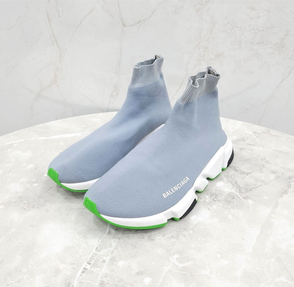 [럭스유] 41 / 발렌시아가 그레이 스피드러너 스니커즈