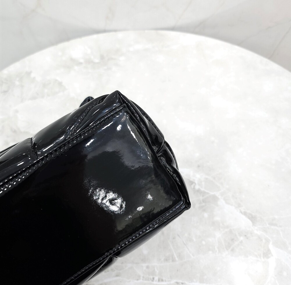 [럭스유] 생로랑 페이던트 루루 푸퍼 숄더백 스몰 577476