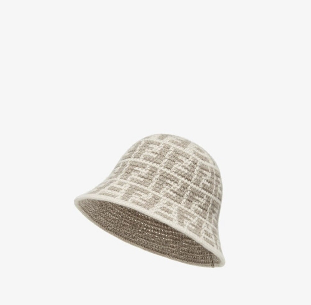 [럭스유] 펜디 FF 캐시미어 크로셰 버킷햇 S/M FXQ913