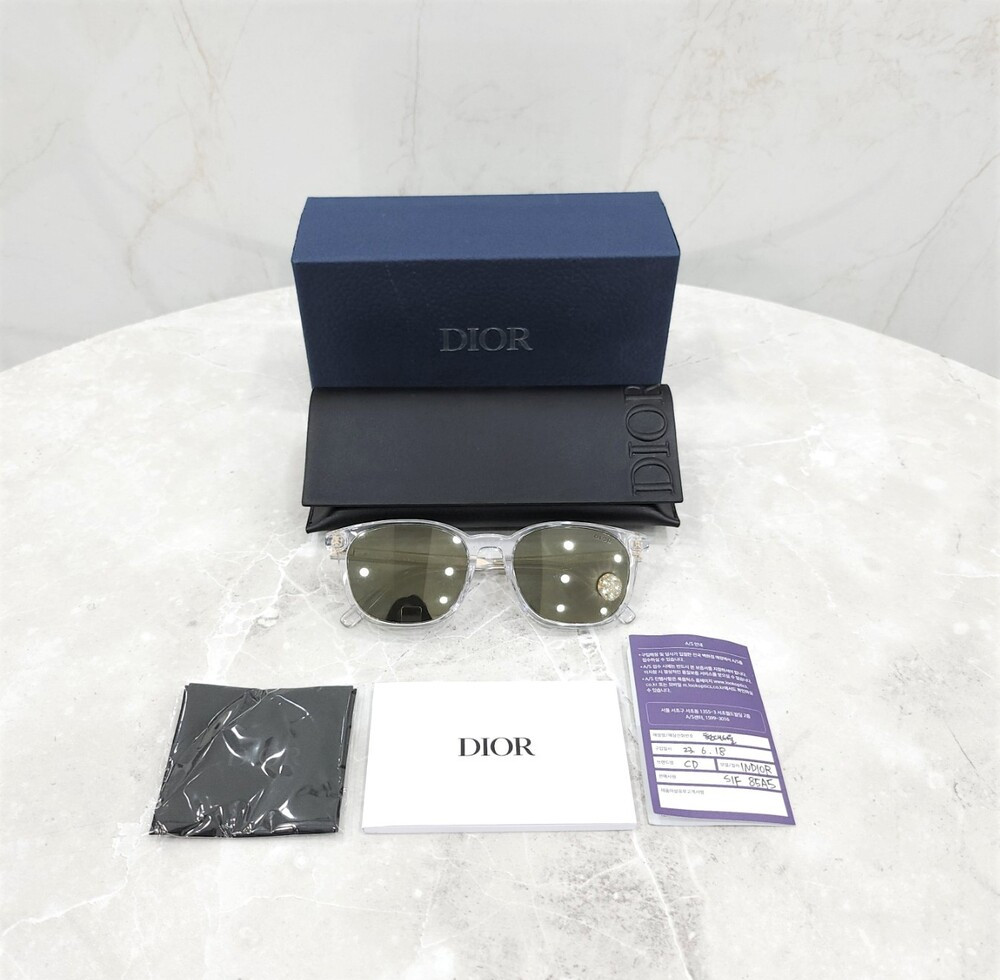 [럭스유] 디올 투명 골드테 로고 선글라스