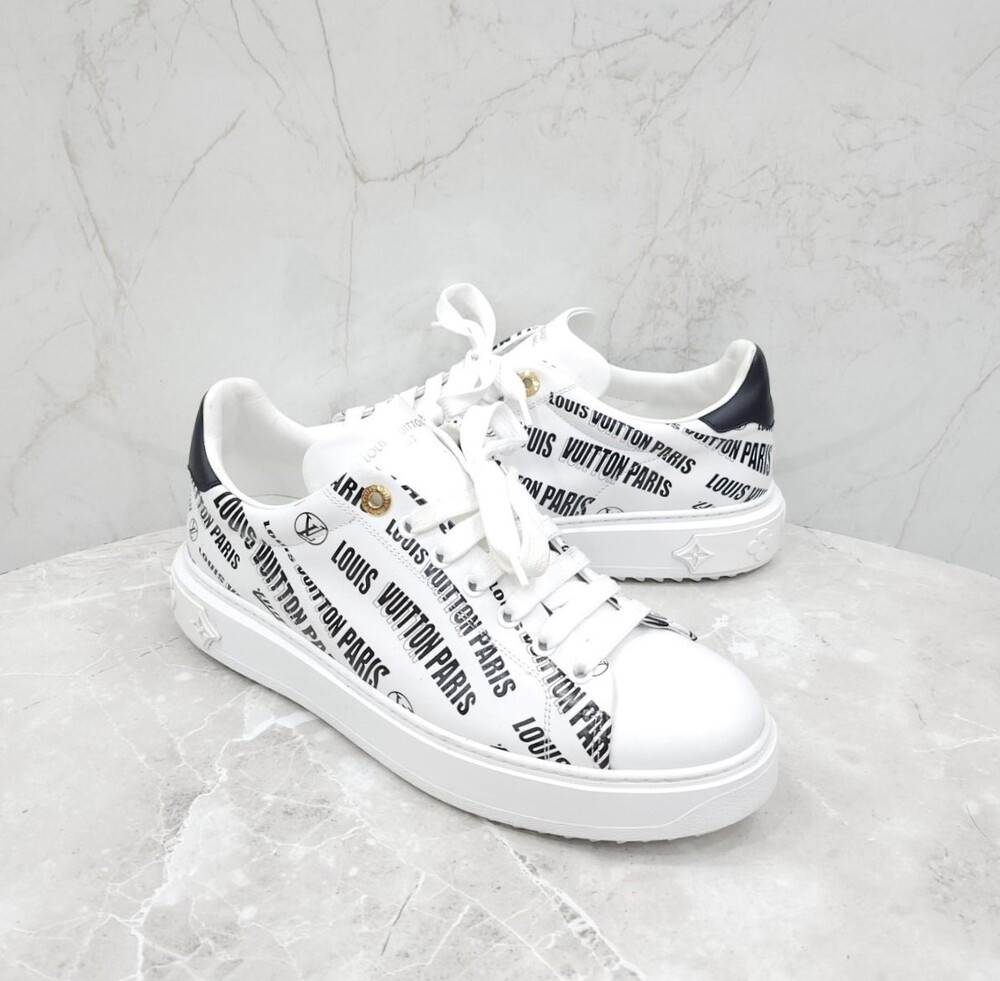 [럭스유] 42 / 루이비통 멀티로고 타임아웃 스니커즈