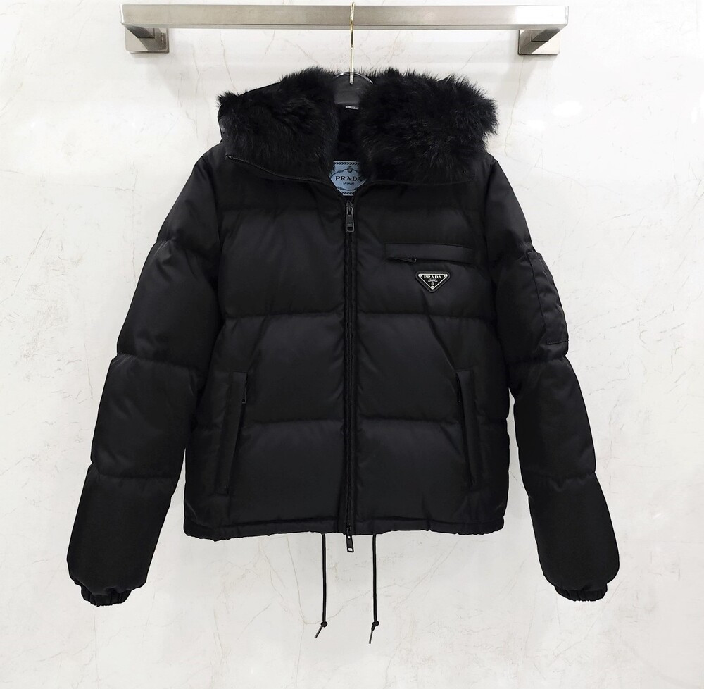 [럭스유] 36 / 프라다 개버딘 여성 푸퍼 패딩 자켓 291808