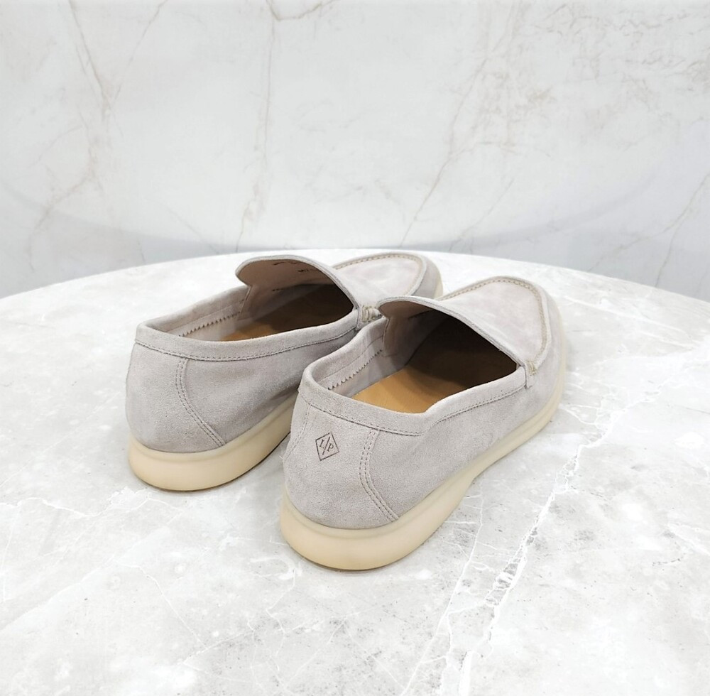 [럭스유] 40 / 로로피아나 그레이 썸머워크 스웨이드 로퍼