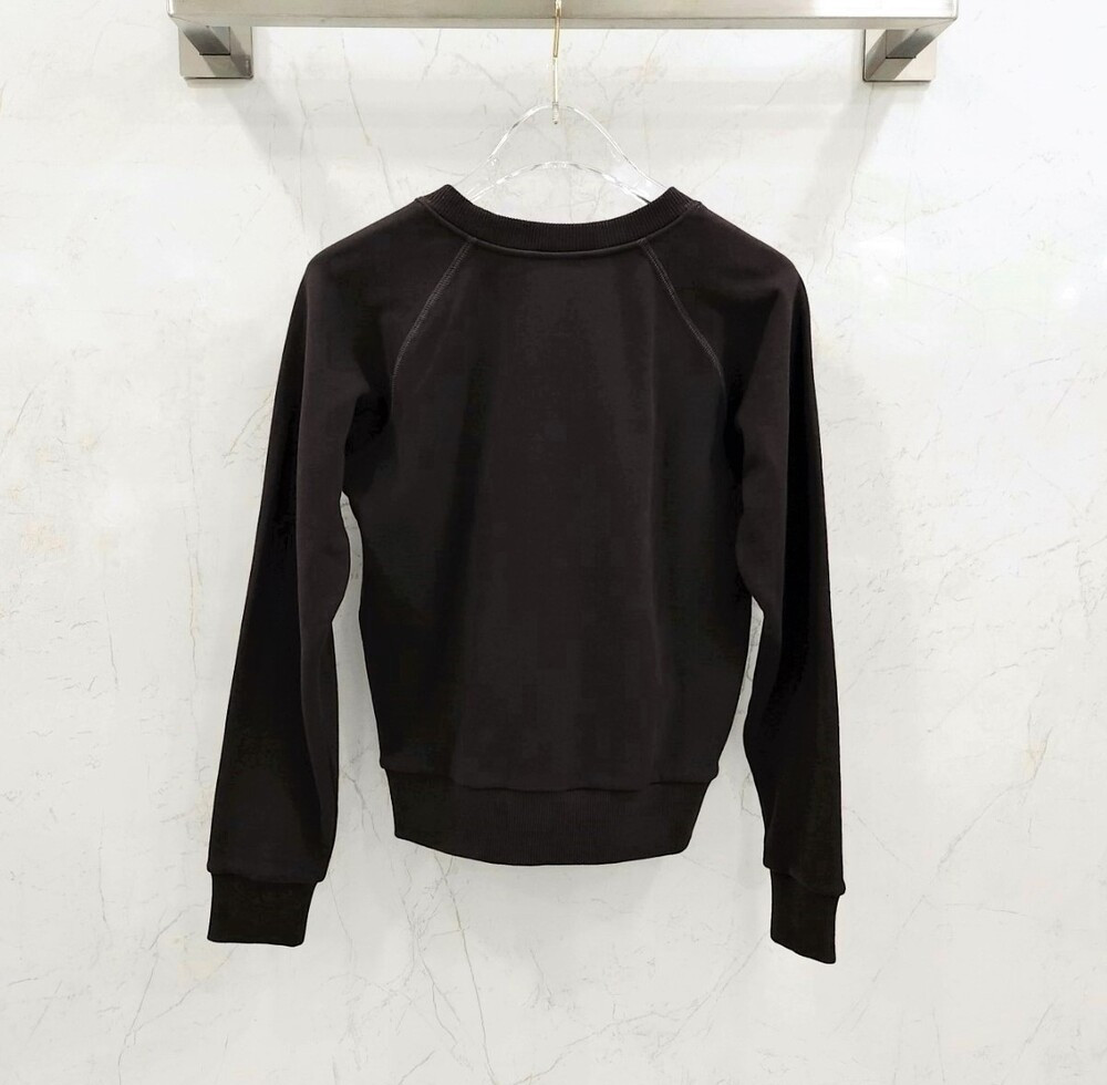 [럭스유] (새상품) XS / 셀린느 트리오페 로고 맨투맨 2Y23H670Q.19XD