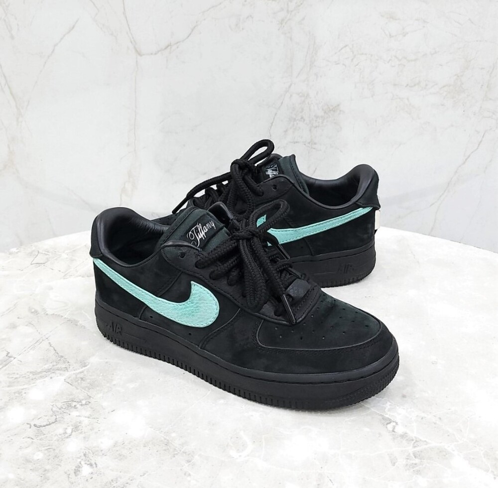 [럭스유] 230 / 나이키 X 티파니앤코 에어포스1 로우