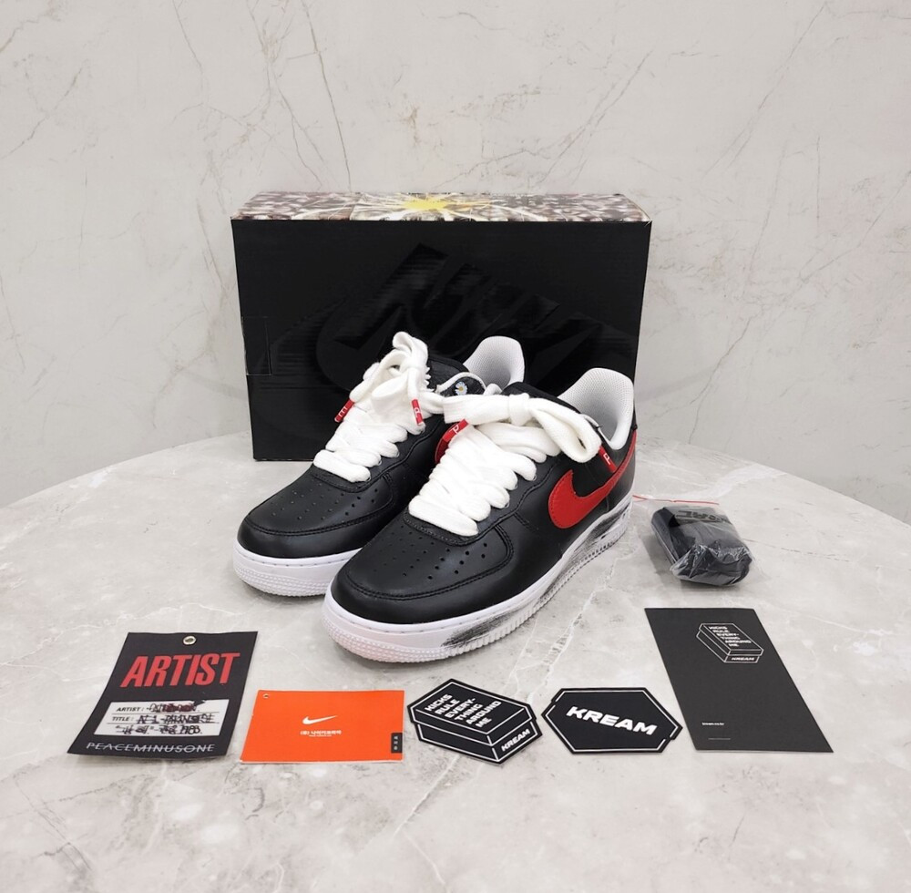 [럭스유] (새상품) US8.5 / 나이키 X 피스마이너스원 에어포스1 파라노이즈 레드