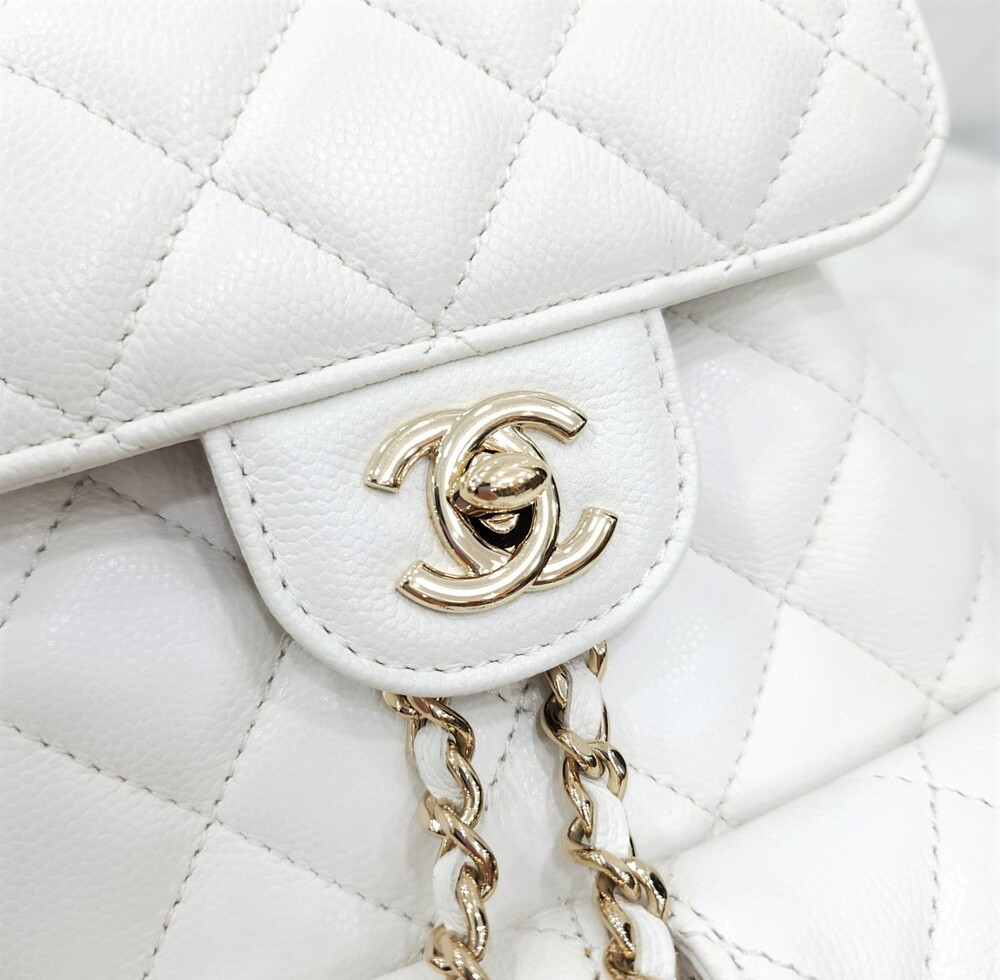 [럭스유] 샤넬 시즌 캐비어 투포켓 퀄팅 백팩 신형내장칩 AS3290