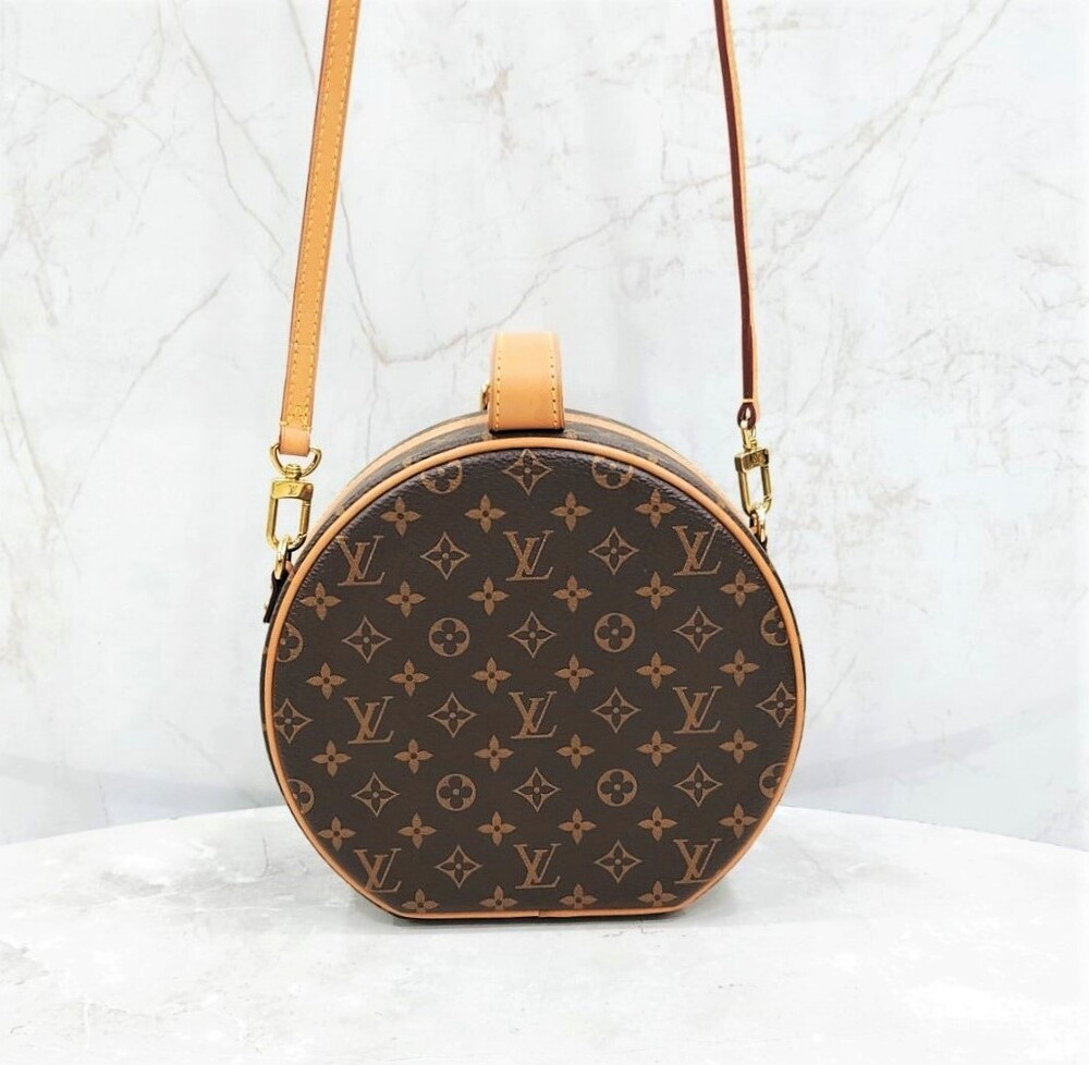 [럭스유] 루이비통 쁘띠뜨 부아뜨 샤포 모노그램 크로스백 M43514