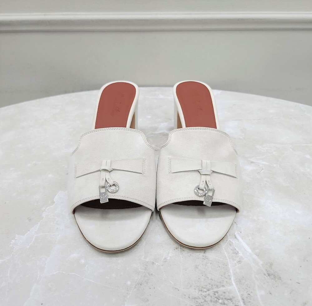 [럭스유] 38.5 / 로로피아나 썸머 참스 샌들 슬리퍼