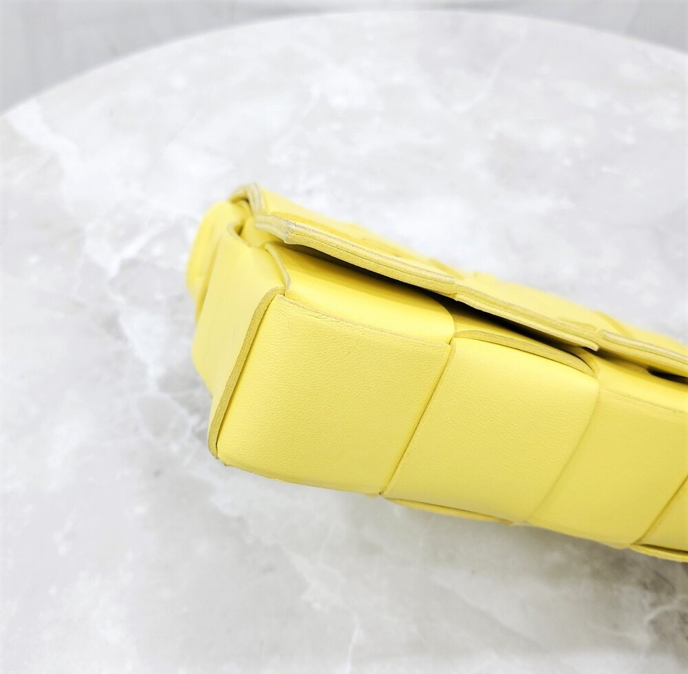 [럭스유] 보테가베네타 인트레치아토 스몰 카세트 백 578004