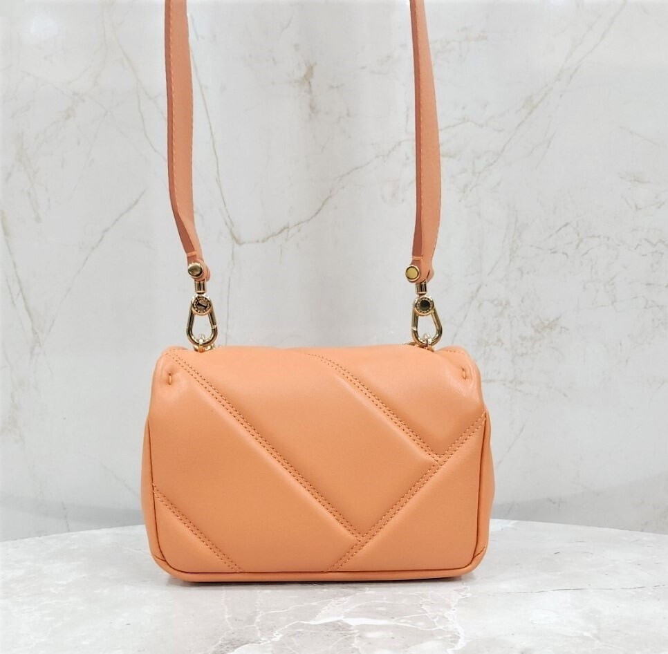 [럭스유] (새상품) 불가리 세르펜티 카보숑 레더 미니 크로스백