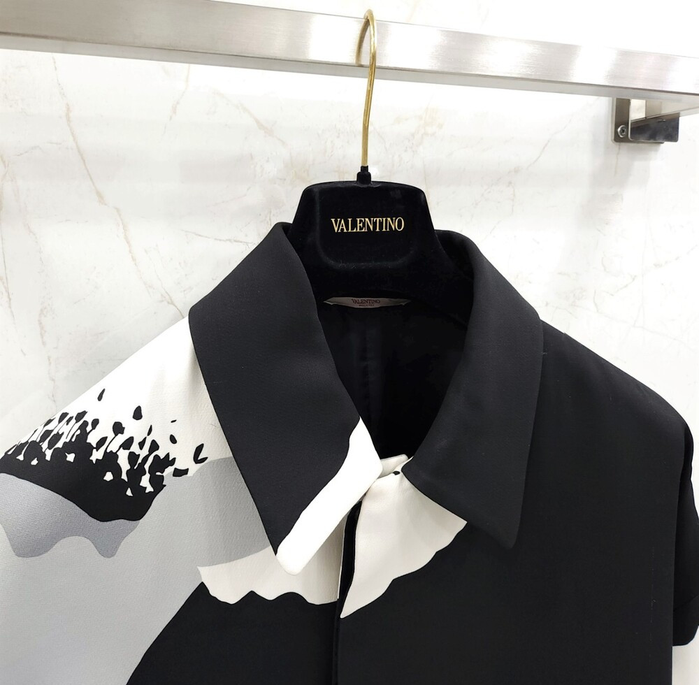 [럭스유] (새상품) 50 / 발렌티노 플라워 롱 코트 4V0CAI10A2P