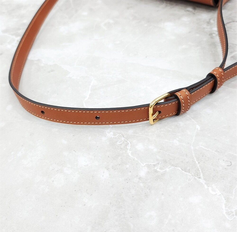 [럭스유] 셀린느 클로드 숄더백 내추럴 카프스킨 194143BFN.04LU