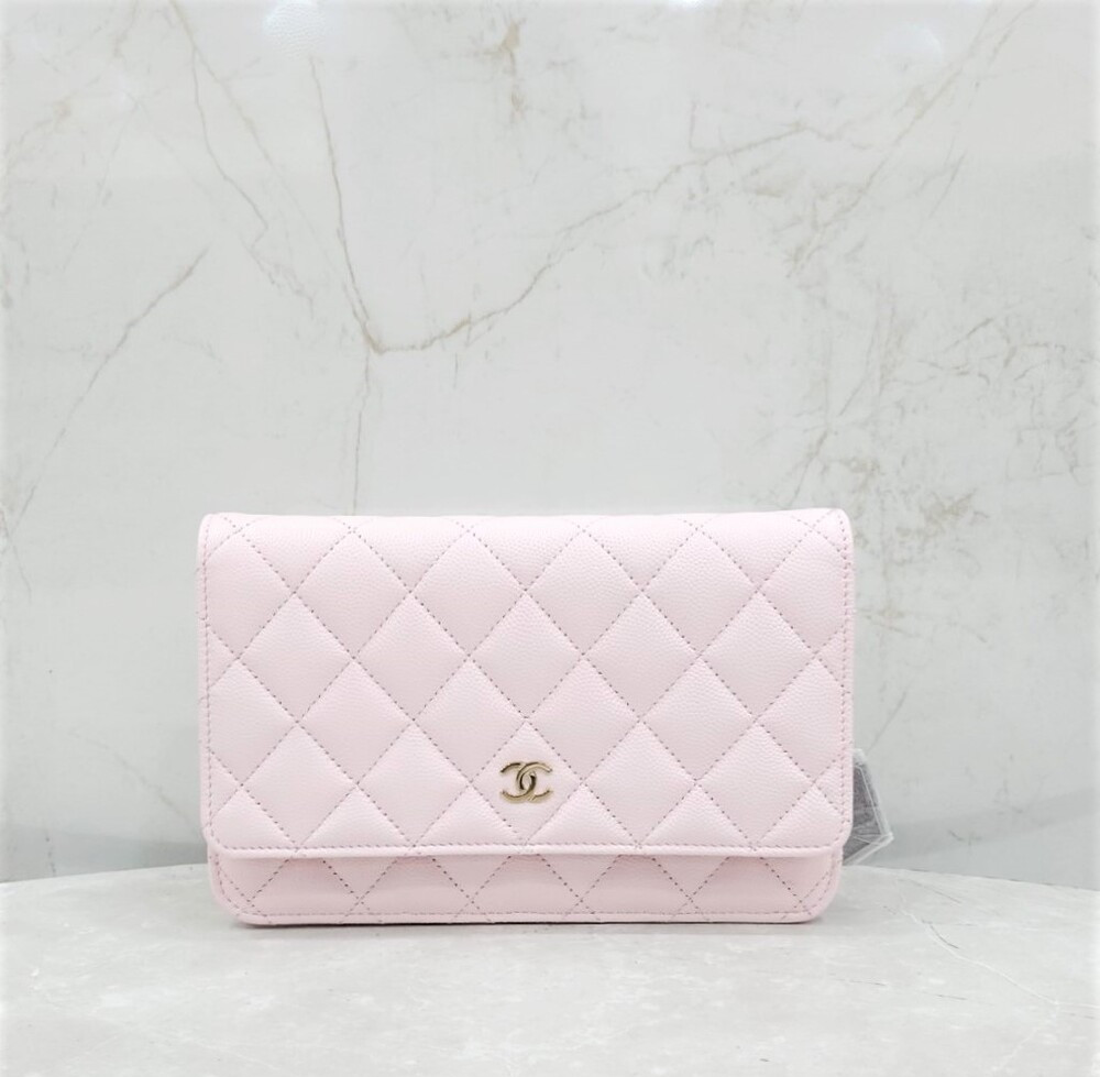 [럭스유] (새상품) 샤넬 핑크 캐비어 WOC 체인 크로스백 신형내장칩 AP0250