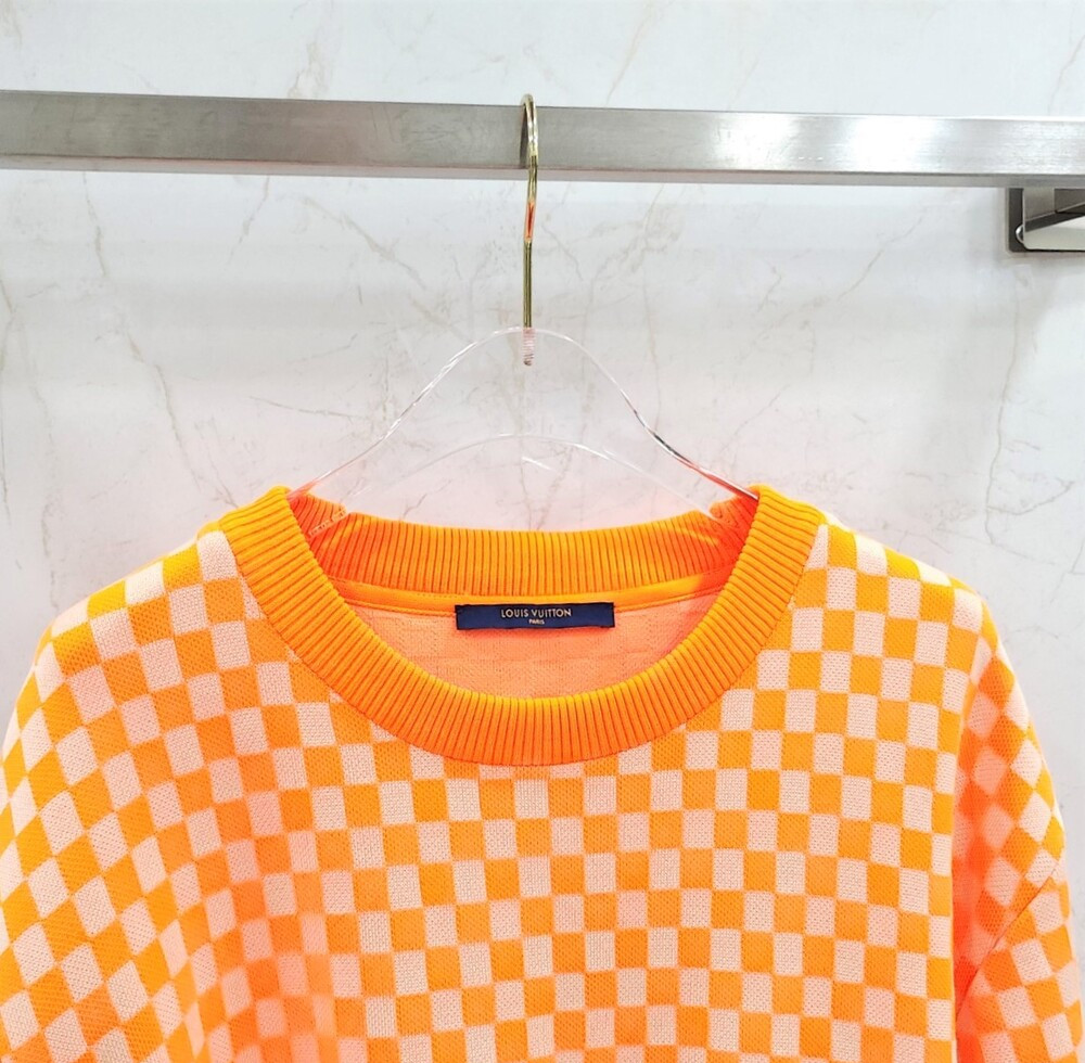 [럭스유] XXL / 루이비통 오렌지 다미에 플로우 맨투맨