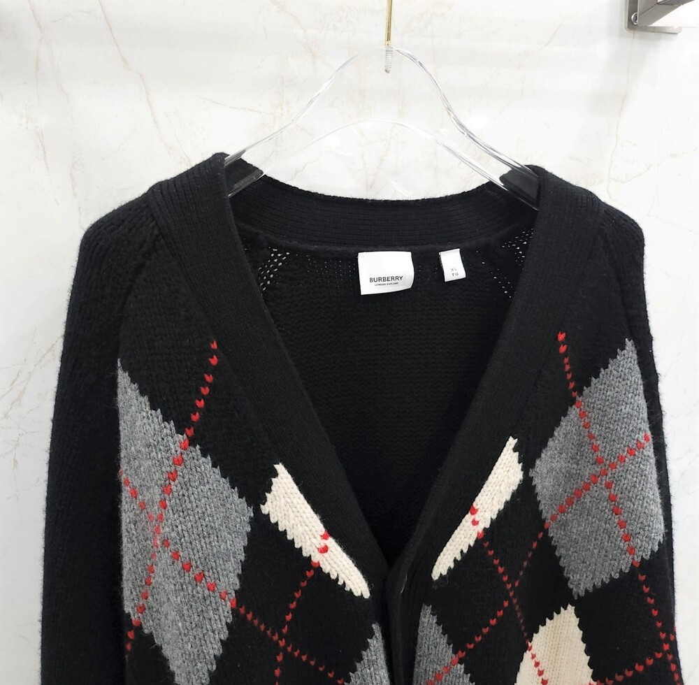 [럭스유] XL / 버버리 블랙 아가일 컷아웃 캐시미어 가디건