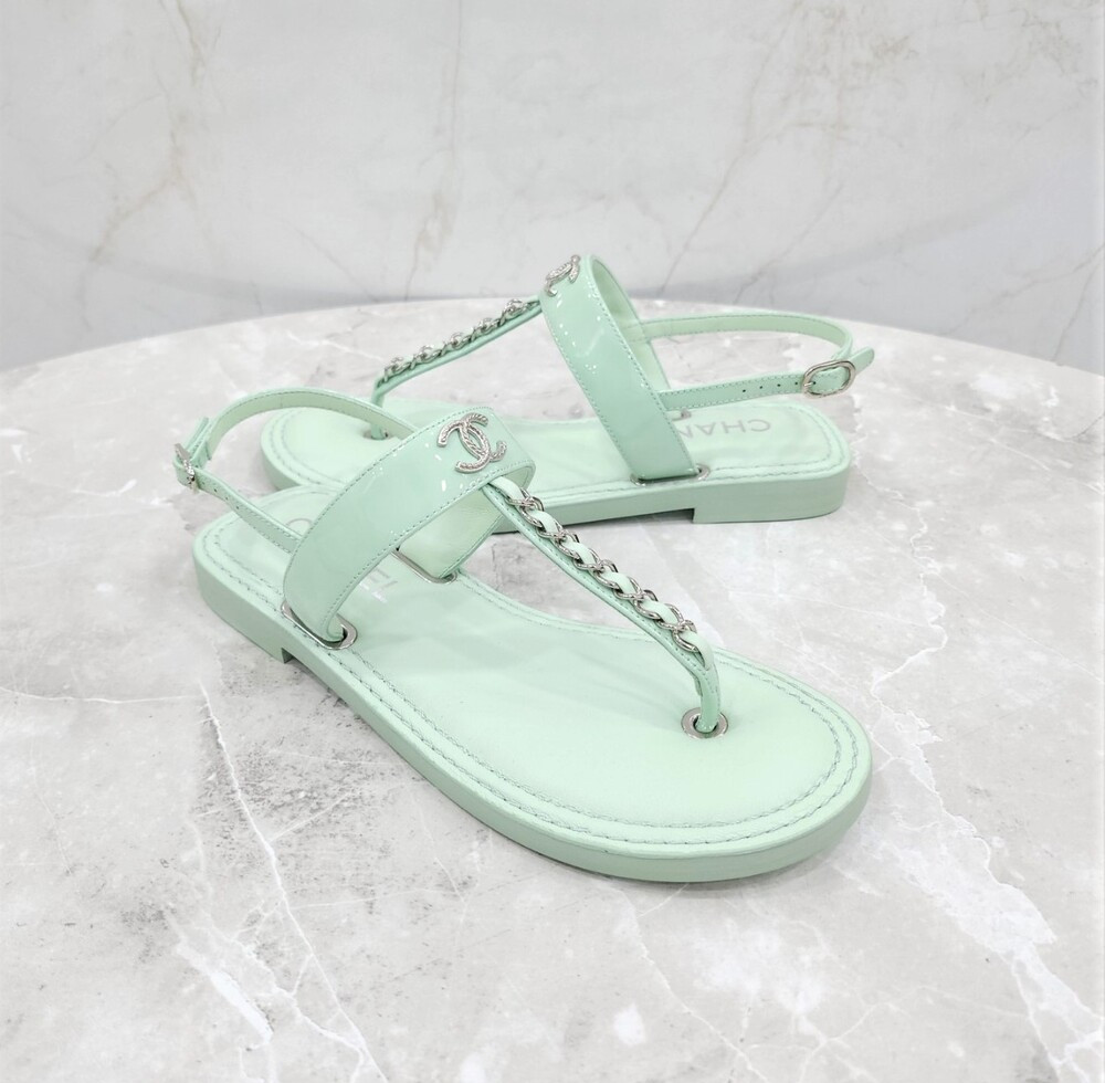 [럭스유] (새상품) 35 / 샤넬 CC로고 체인 T 스트랩 플립플랍 샌들 G38221