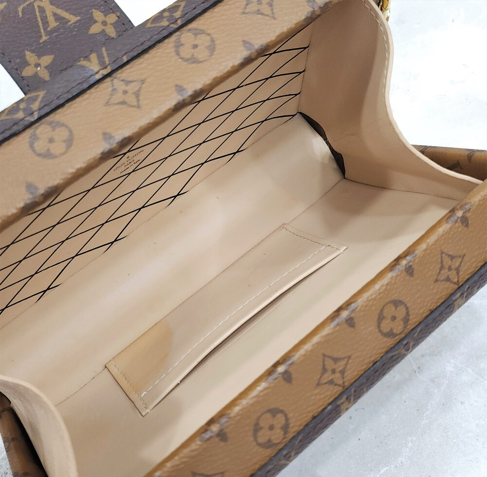 [럭스유] 루이비통 쁘띠뜨 말 모노그램 리버스 캔버스 숄더백 M45960