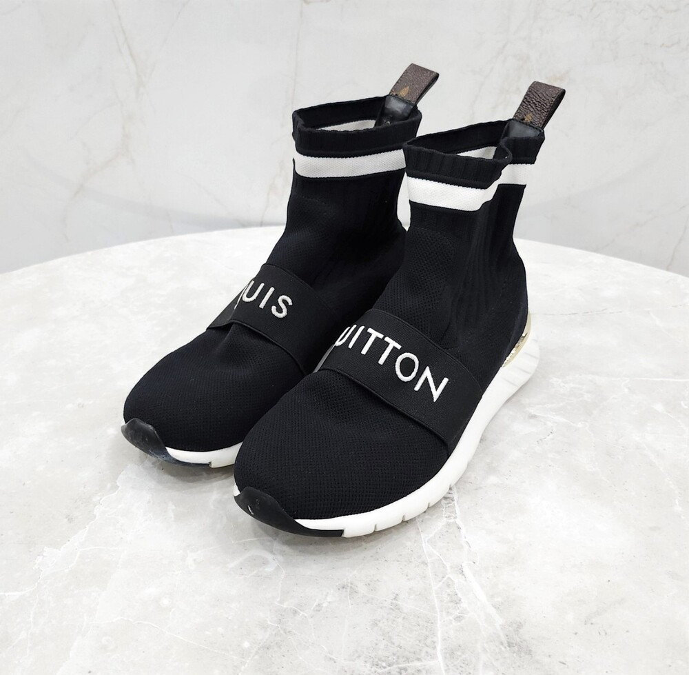 [럭스유] 35.5 / 루이비통 블랙 밴딩 로고 애프터게임 삭스 스니커즈