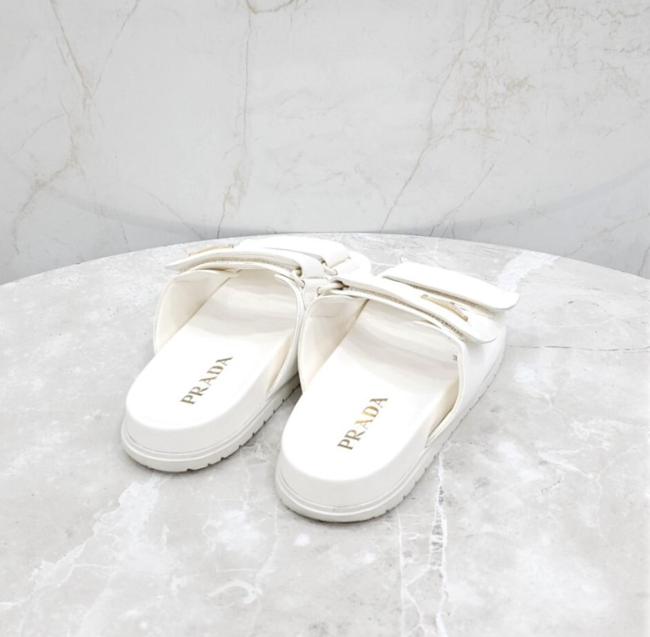 [럭스유] 36.5 / 프라다 나파가죽 슬라이드 1XX755