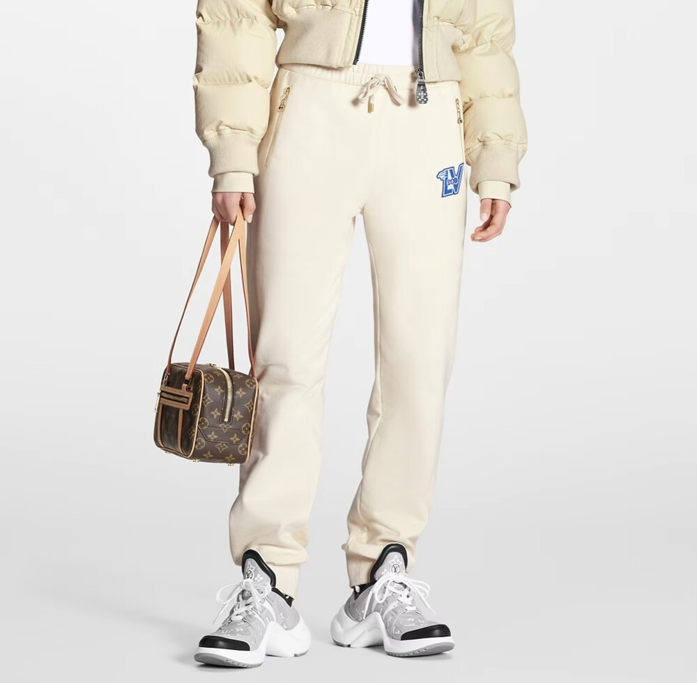 [럭스유] S / 루이비통 LV 플라이트 모드 조거 팬츠 1AAOMP