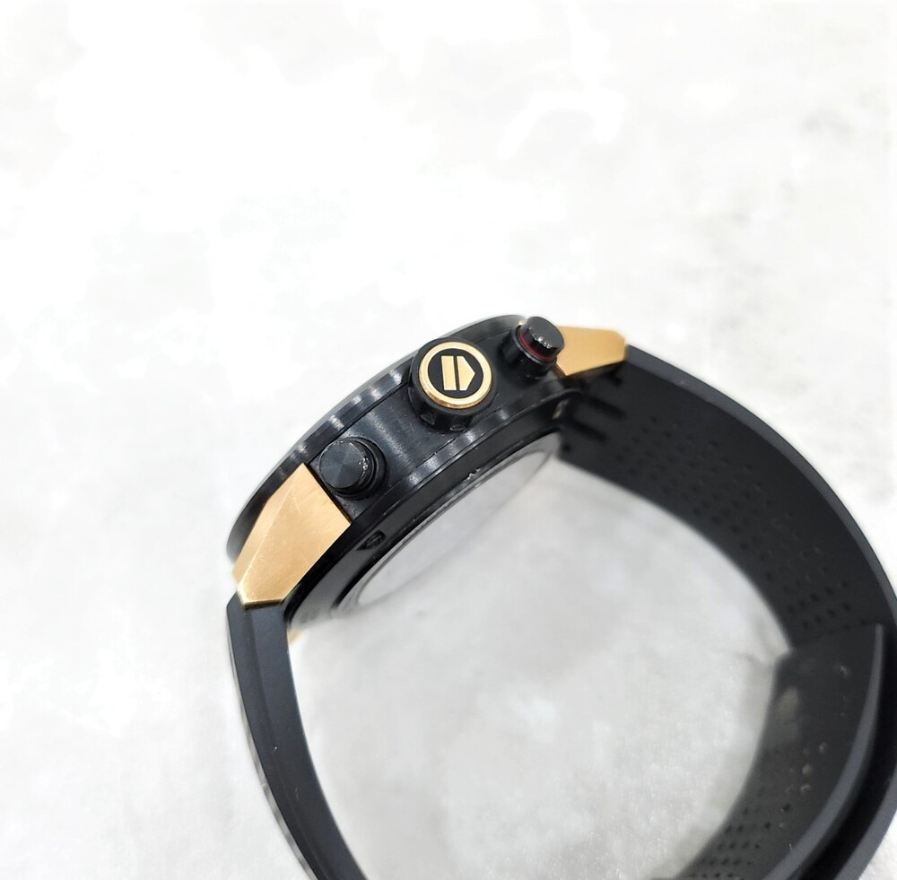 [럭스유] 태그호이어 까레라 호이어 01 스켈레톤 시계 45mm 티타늄 골드