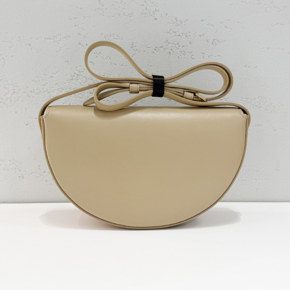 셀린느 퀴르 트리오페 베사체 숄더백 111233DU3 전시상품급