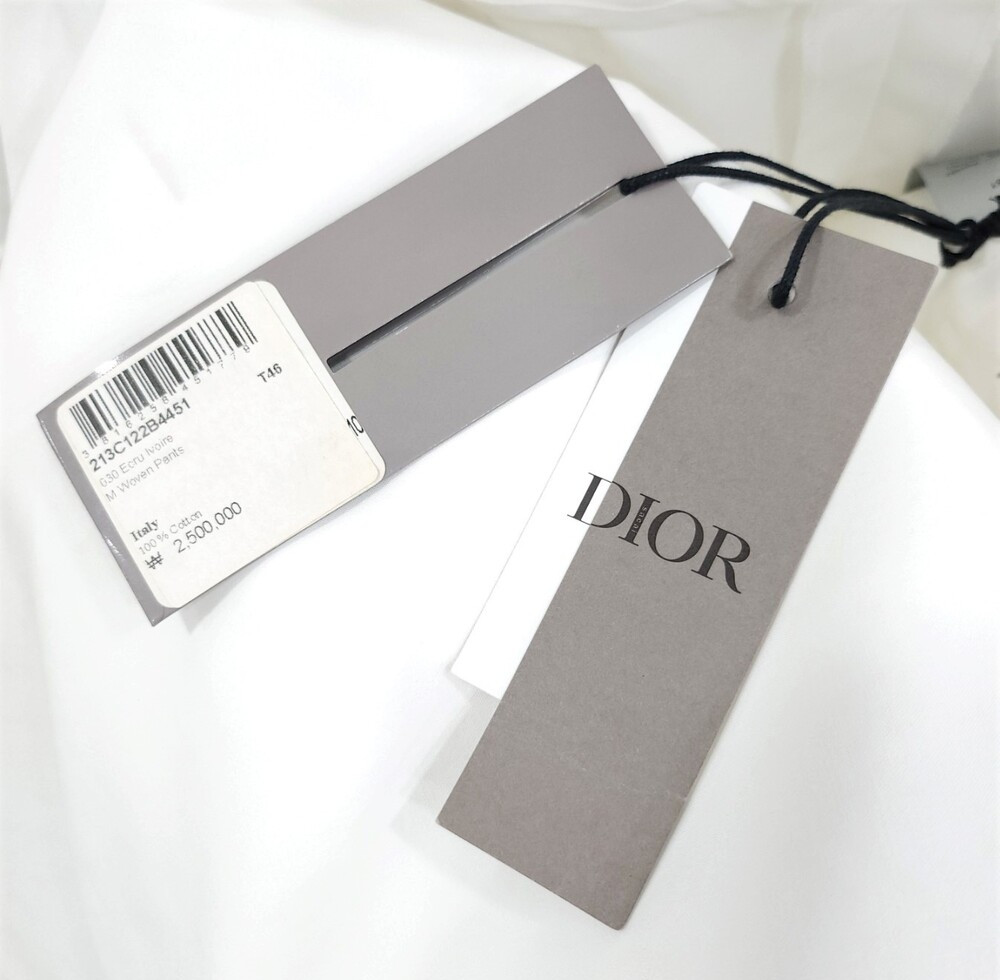 [럭스유] 46 / 디올 X 사카이 한정판 CD 버클 크롭 팬츠 213C122B4451