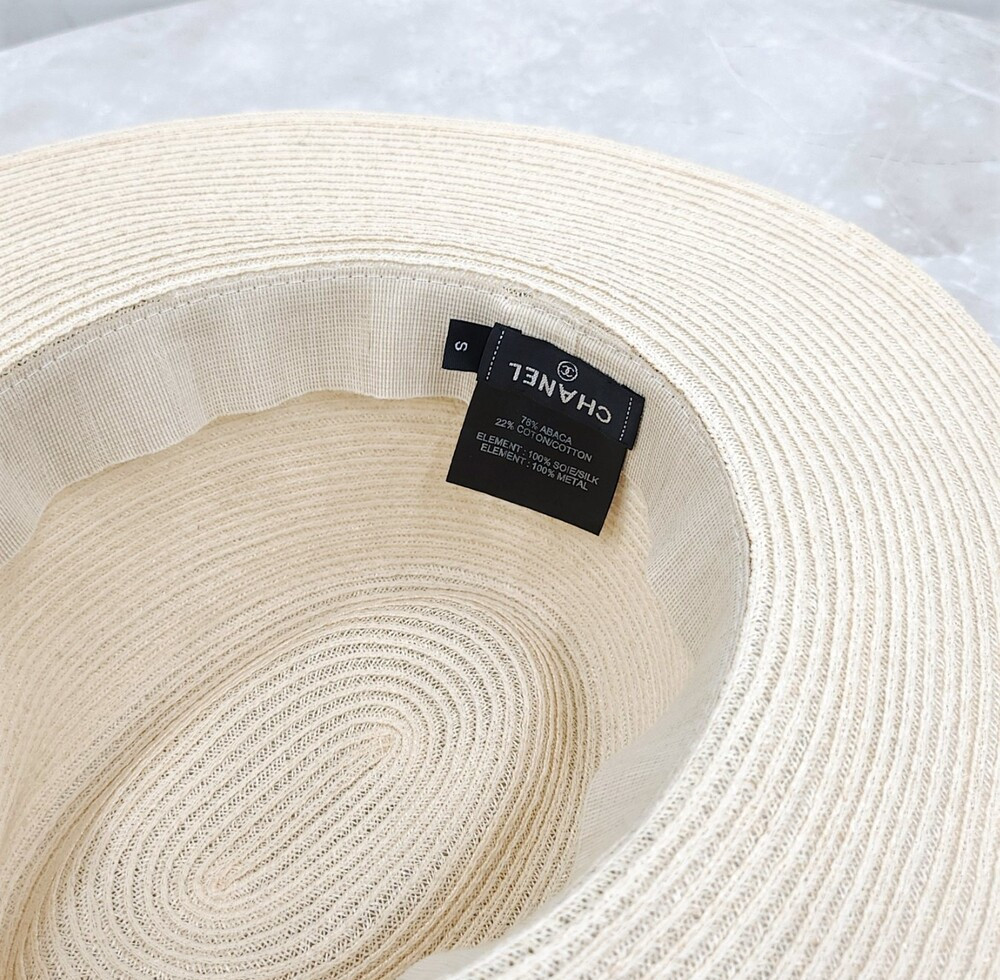 [럭스유] 샤넬 CC 로고 리본 라피아 버킷햇 S