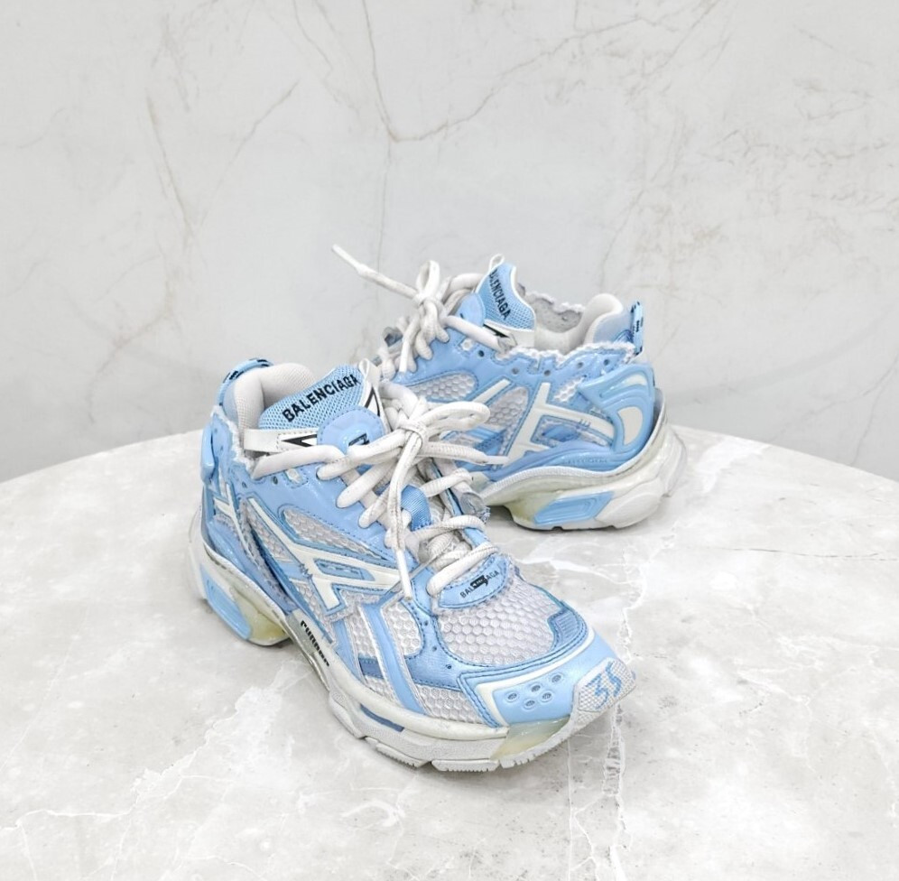 [럭스유] 35 / 발렌시아가 여성 블루 러너 스니커즈 677402