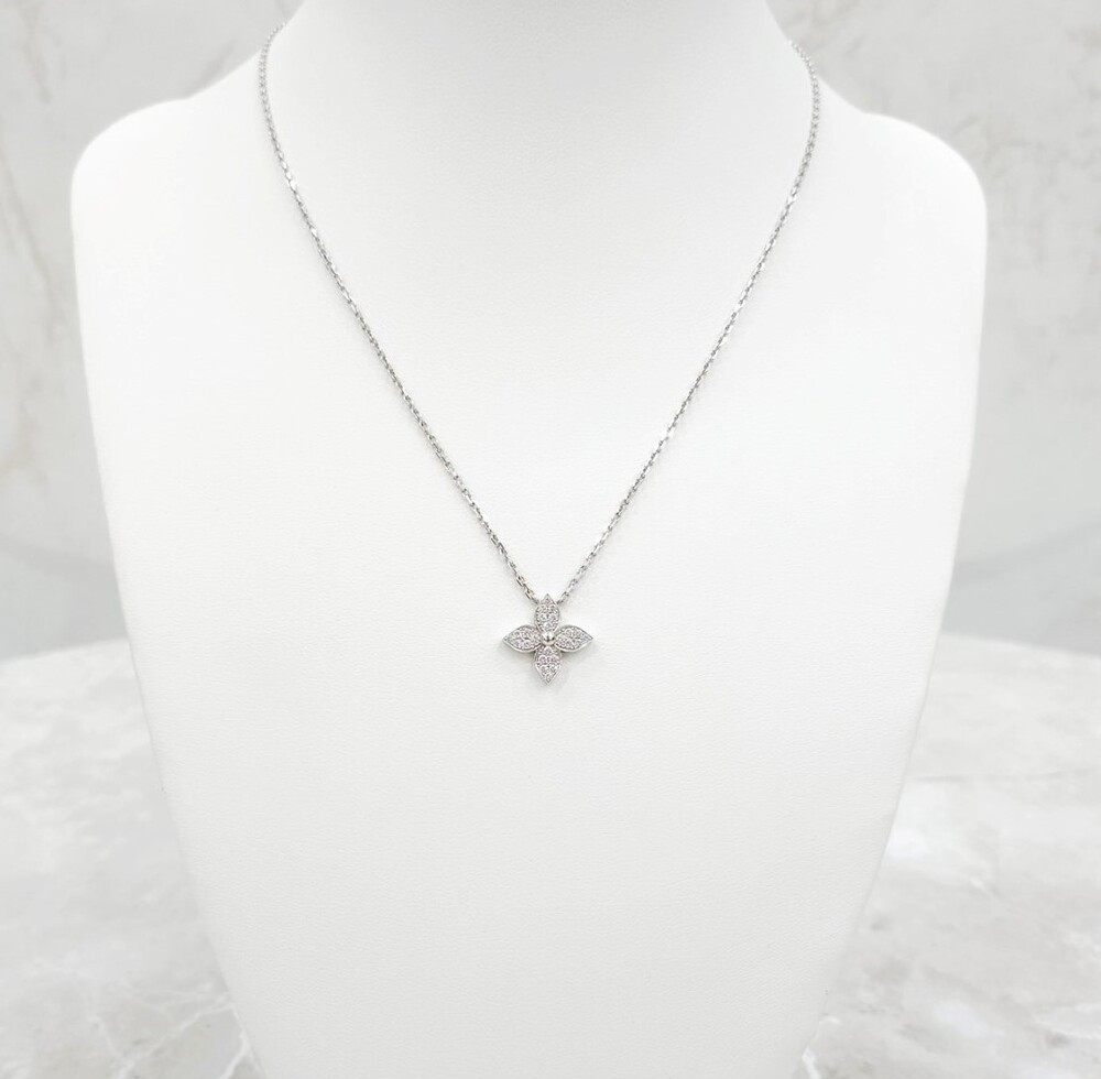 [럭스유] 루이비통 다이아몬드 이딜블라썸 펜던트 화이트골드 목걸이 Q93622