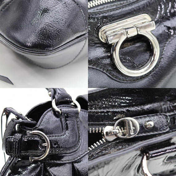 Ferragamo(페라가모) 21 6317 블랙 샤이니 레더 은장 간치니 장식 숄더백