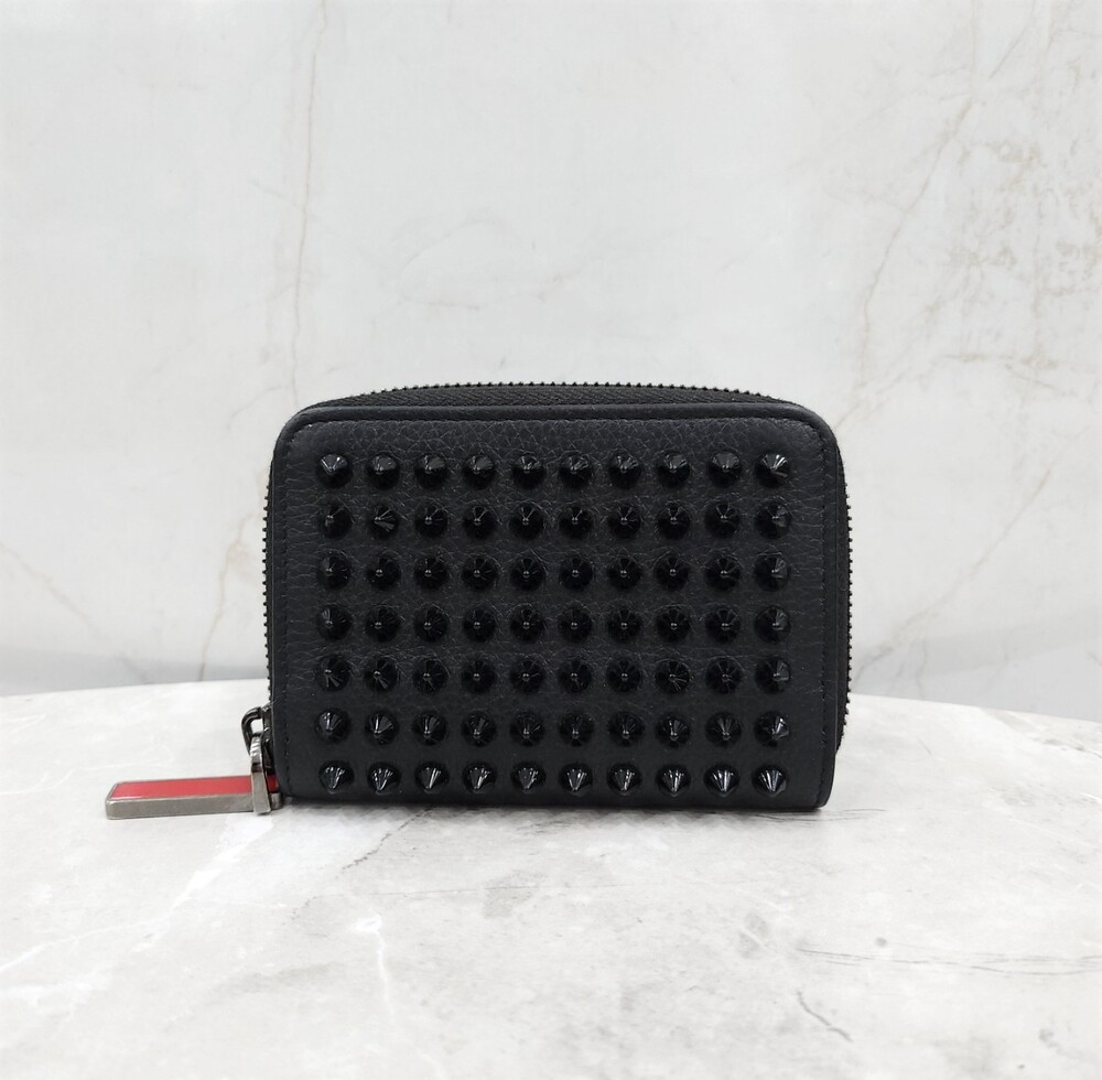 [럭스유] 크리스찬루부탱 블랙 스파이크 지퍼 카드지갑