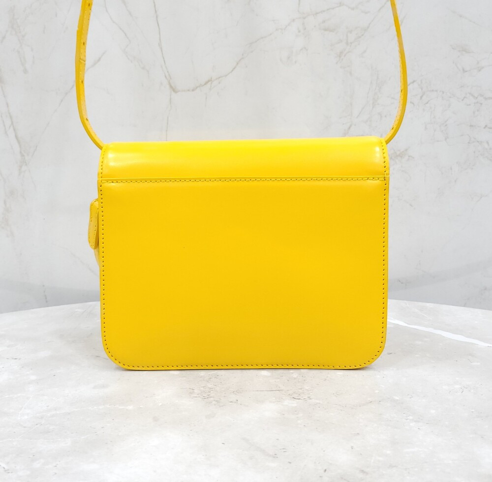 [럭스유] (새상품) 발렌시아가 옐로우 B 로고 스몰 숄더백