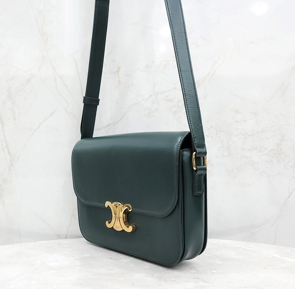 [럭스유] 셀린느 그린 클래식 트리옹프 숄더백 미디움 187363BF4