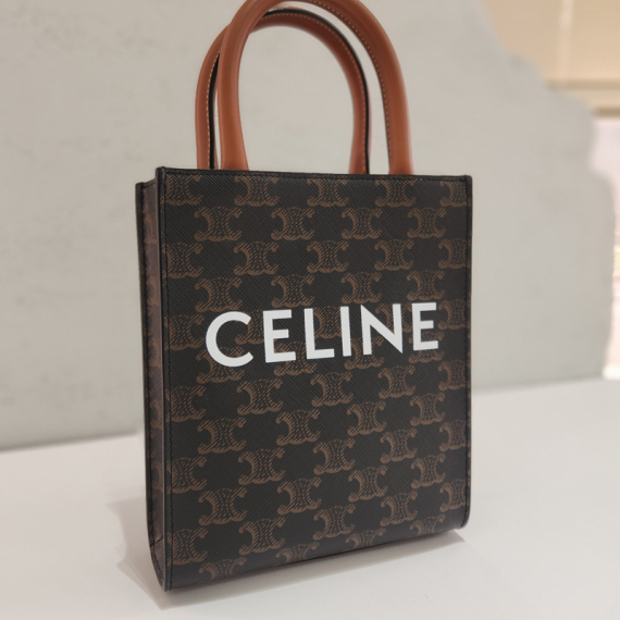 셀린느 트리옹프 카바스 버티컬 미니 토트 숄더백 194372BZK