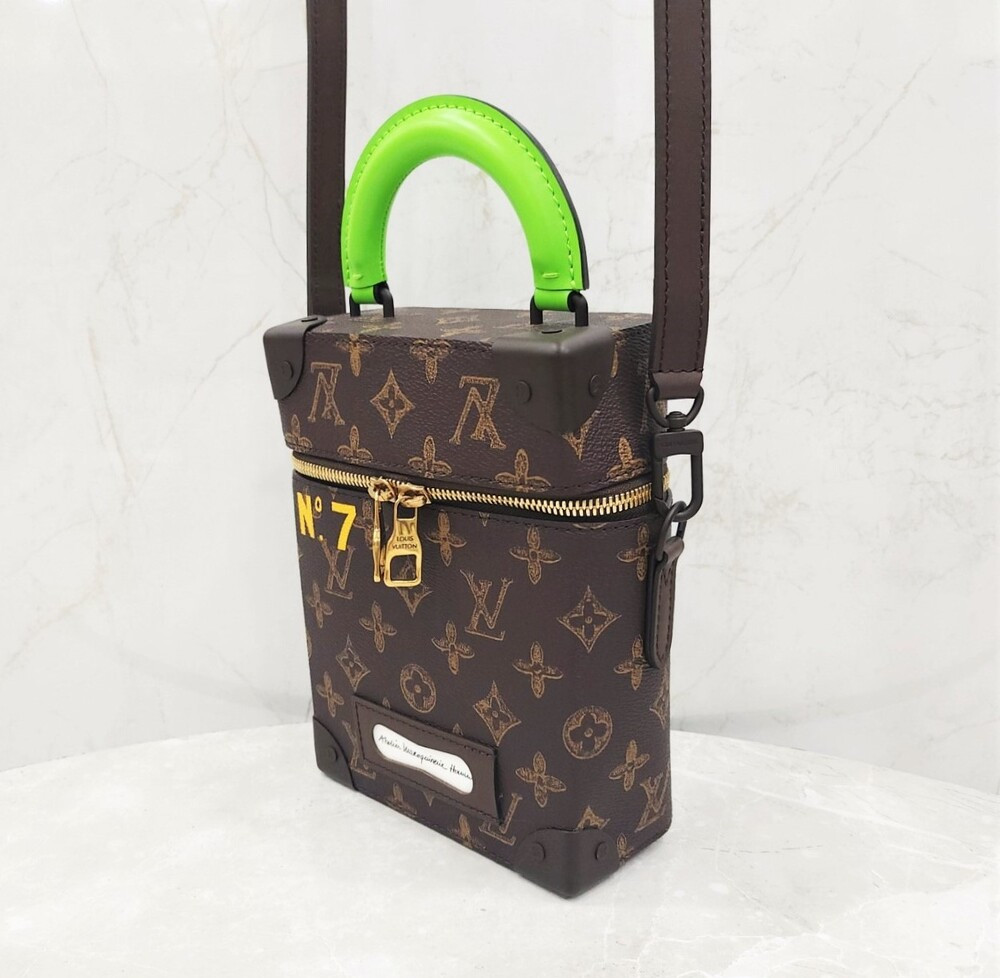 [럭스유] (새상품) 루이비통 한정판 버티컬 트렁크 박스 크로스백