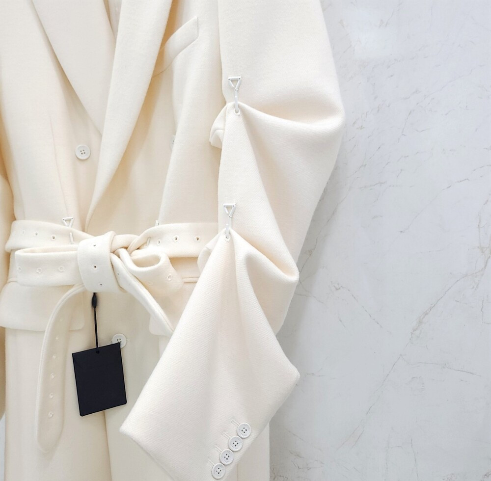 [럭스유] (새상품) 46 / 루이비통 후크 벨티드 울 롱 코트 1A9UKJ