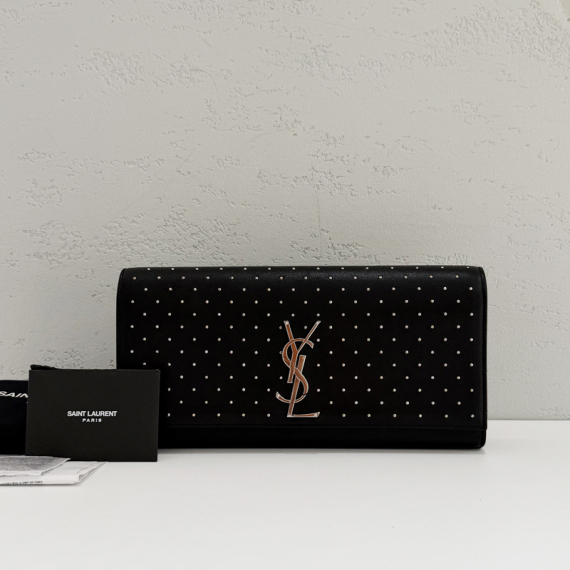 생로랑 스터드 케이트 클러치 332643