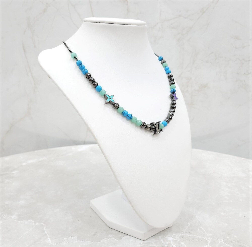 [럭스유] (새상품) 루이비통 LV 모노그램 플라워 보헤미안 시크 비즈 체인 목걸이