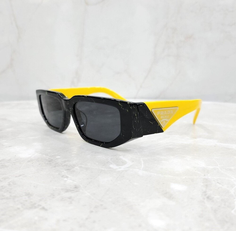 [럭스유] 프라다 삼각로고 선글라스