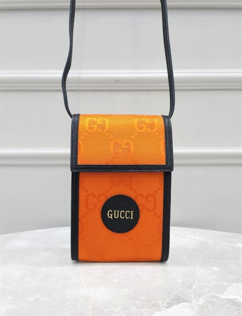 [럭스유] 구찌 GG 오프더그리드 미니 크로스백