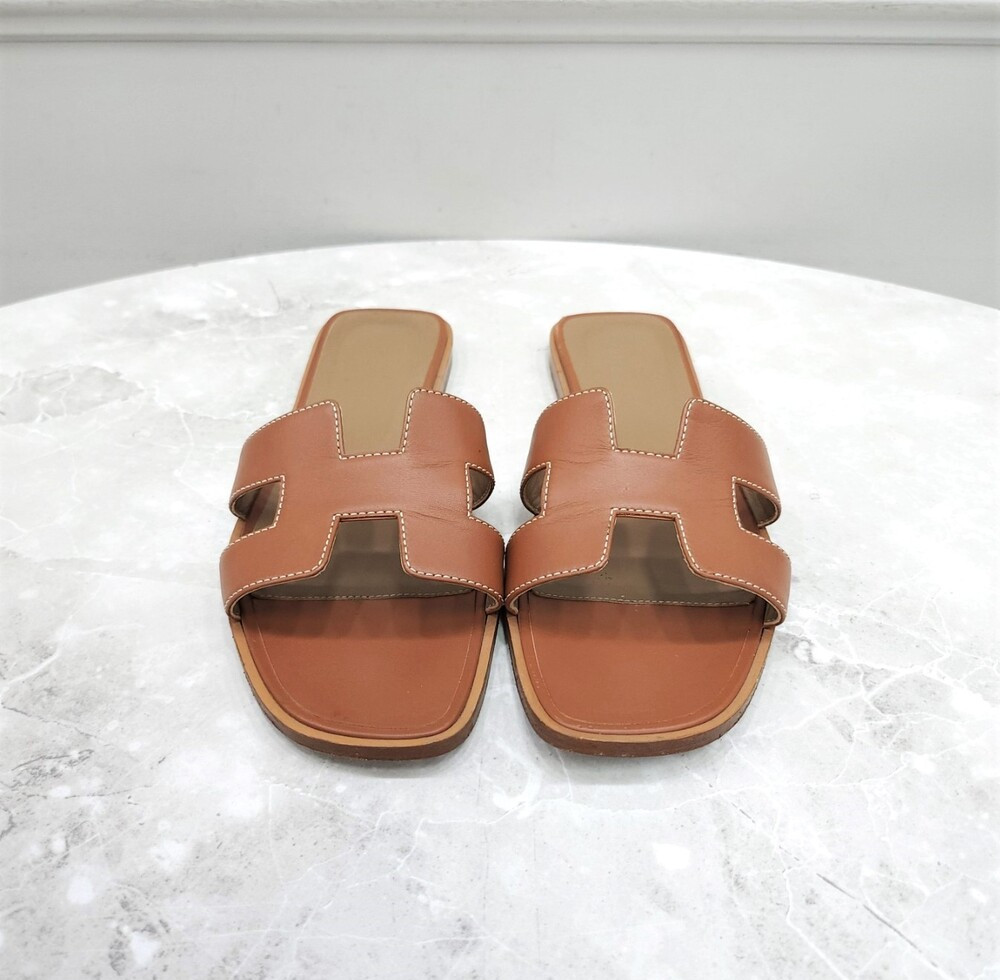 [럭스유] 38.5 / 에르메스 골드 오란 샌들 슬리퍼